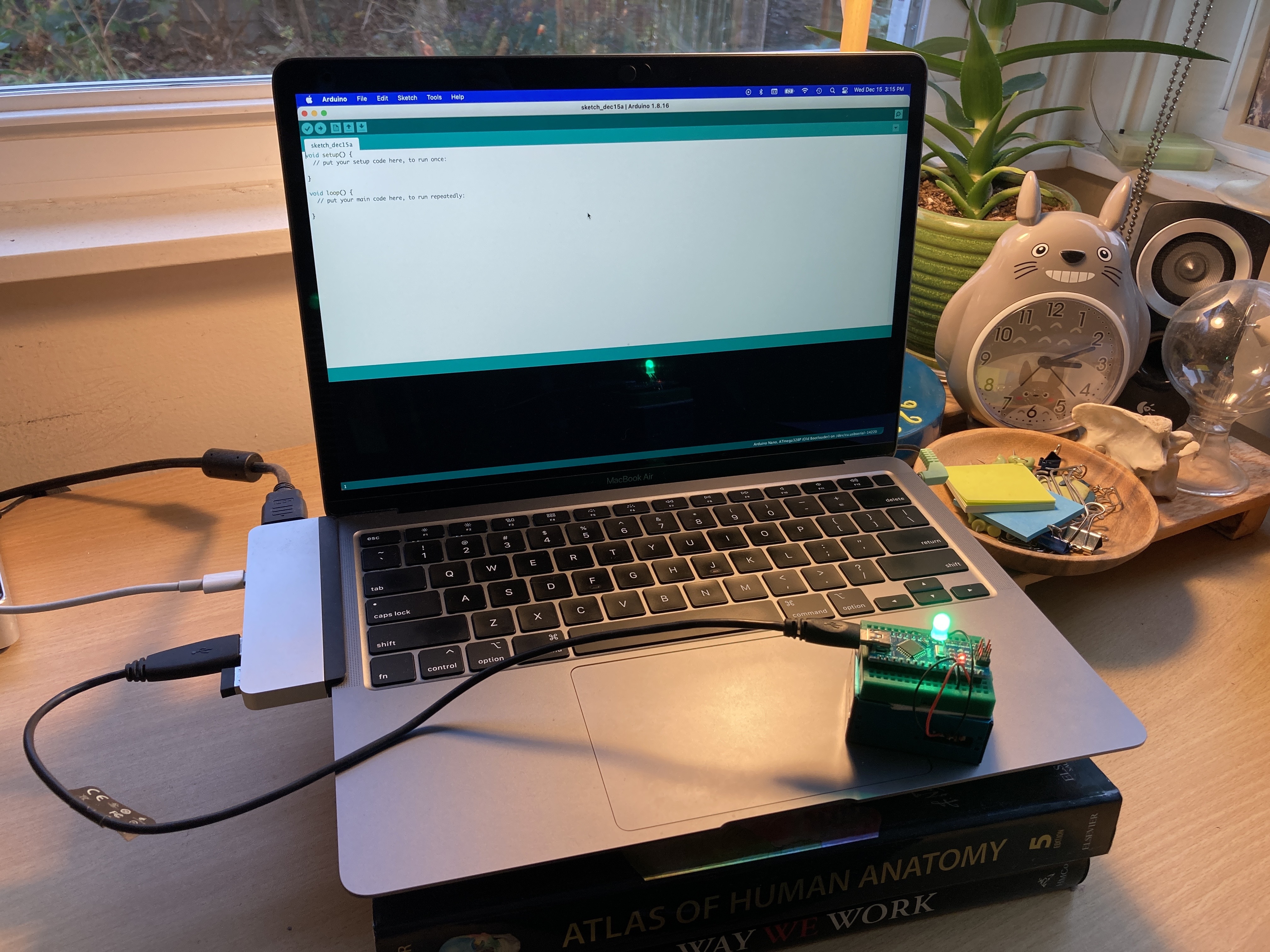 simple air sensor connected to computer
